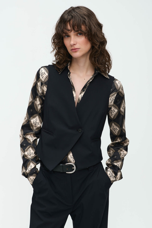 City Vest Technical Jersey | Black