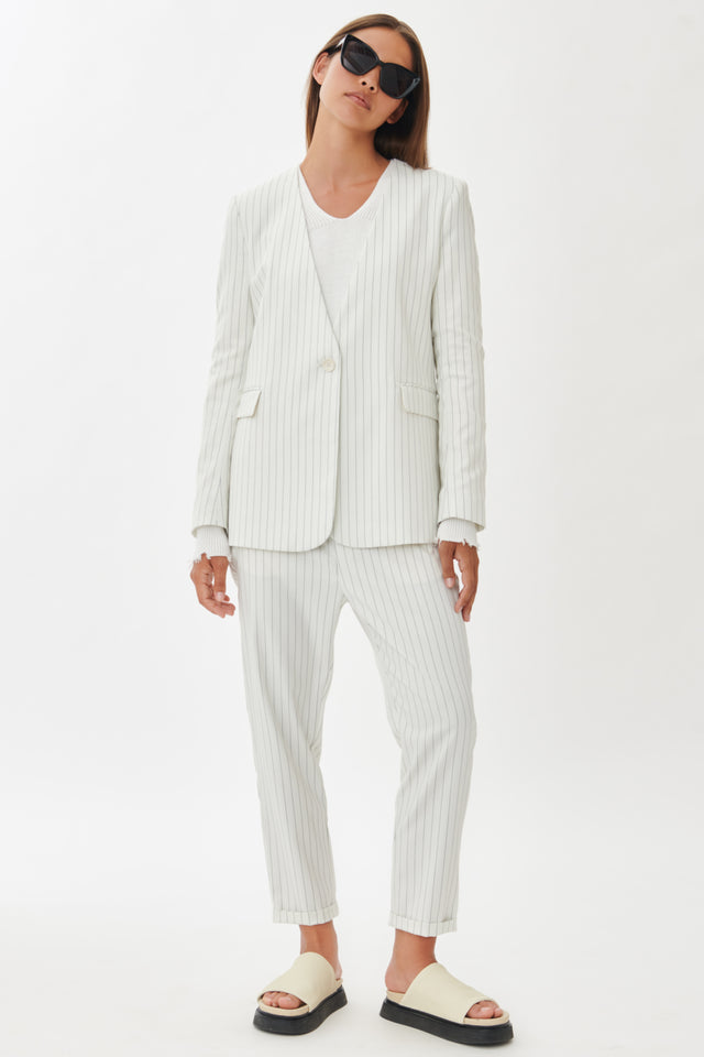 Alma Blazer | White