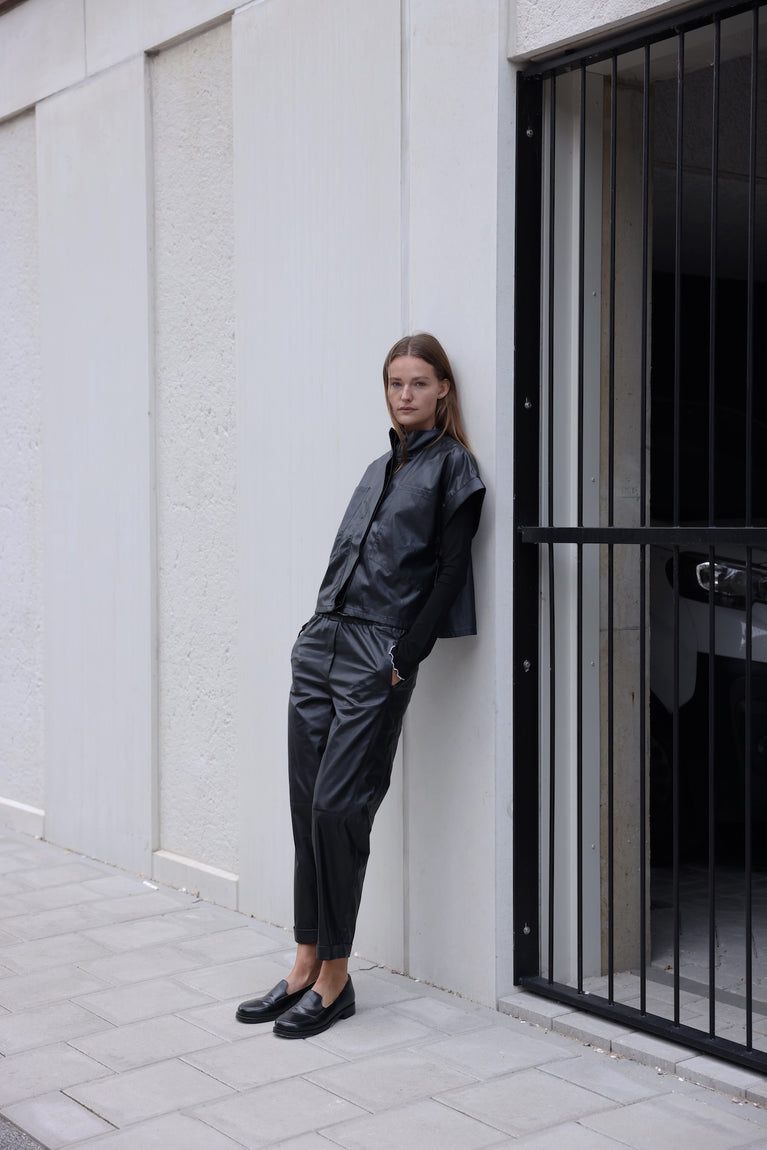 Paola eco leather blouse | Black