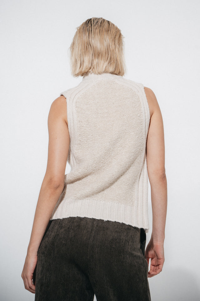 Teddy zipper Vest groove | Off White