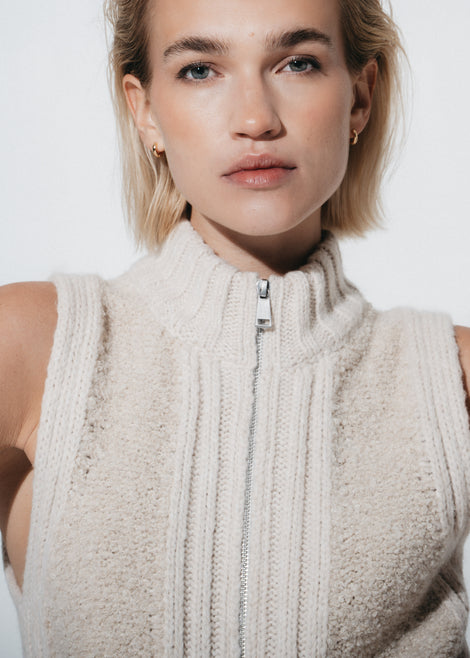 Teddy zipper Vest groove | Off White