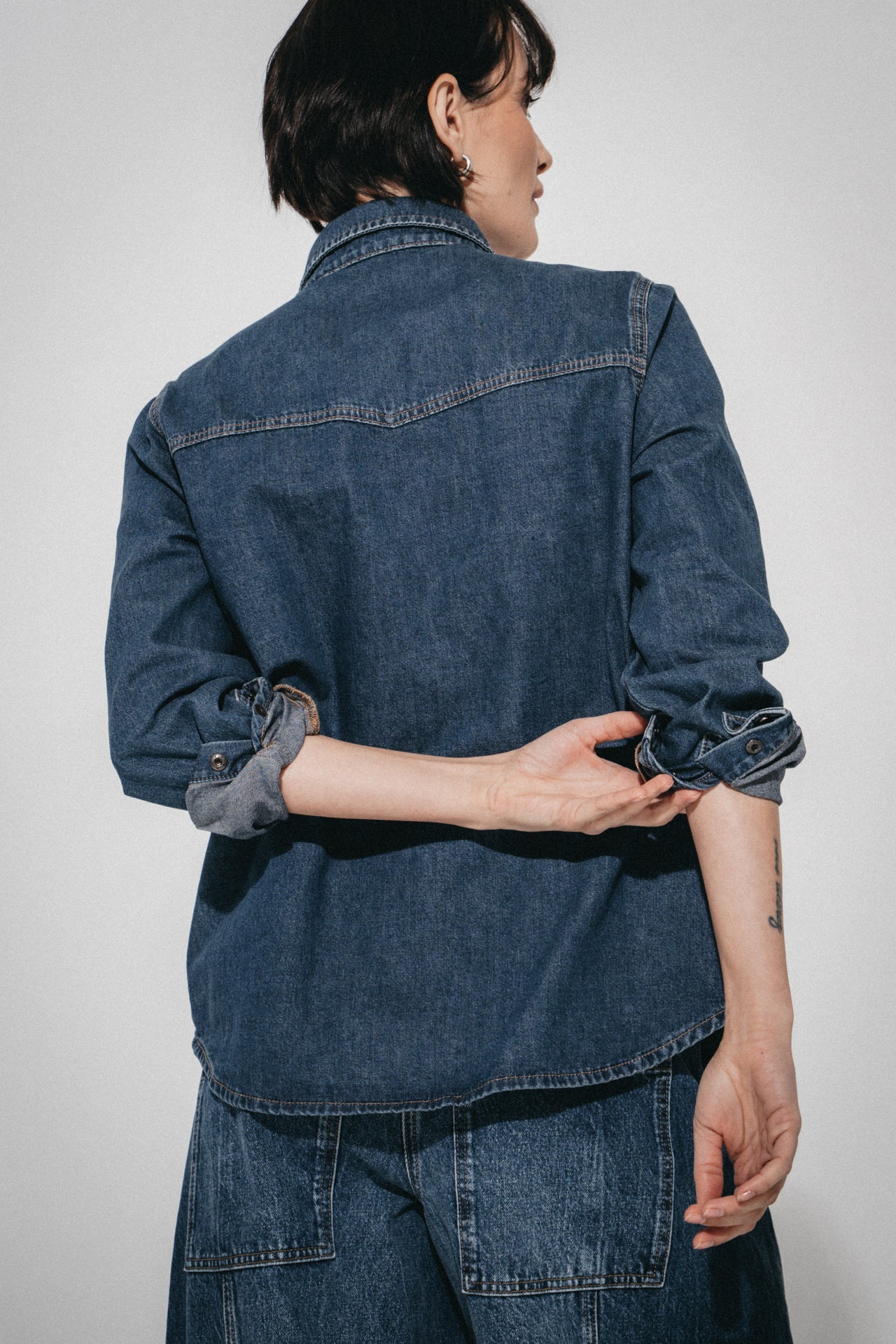 Western classic denim shirt | Medium Blue